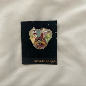 Disney Pin PP57440 Pin Trading Around the World Logo Promotion (Disney Resorts)